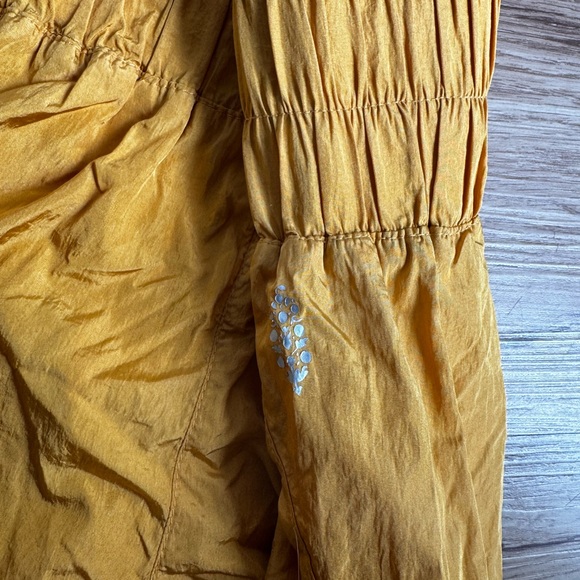 Free People Movement The Way Home Shorts Womens Medium High Rise Pull On - Picture 2 of 4